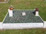image of grave number 411619
